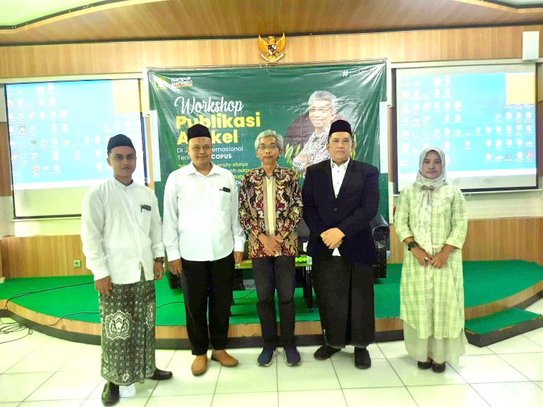 BERHARAP UNISLA JADI “MODERN ISLAMIC UNIVERSITY”, DOSEN DE MONTFORT UNIVERSITY SAMPAIKAN INI BERHARAP UNISLA JADI “MODERN ISLAMIC UNIVERSITY”, DOSEN DE MONTFORT UNIVERSITY SAMPAIKAN INI